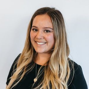 Meet your Posher, Lauren